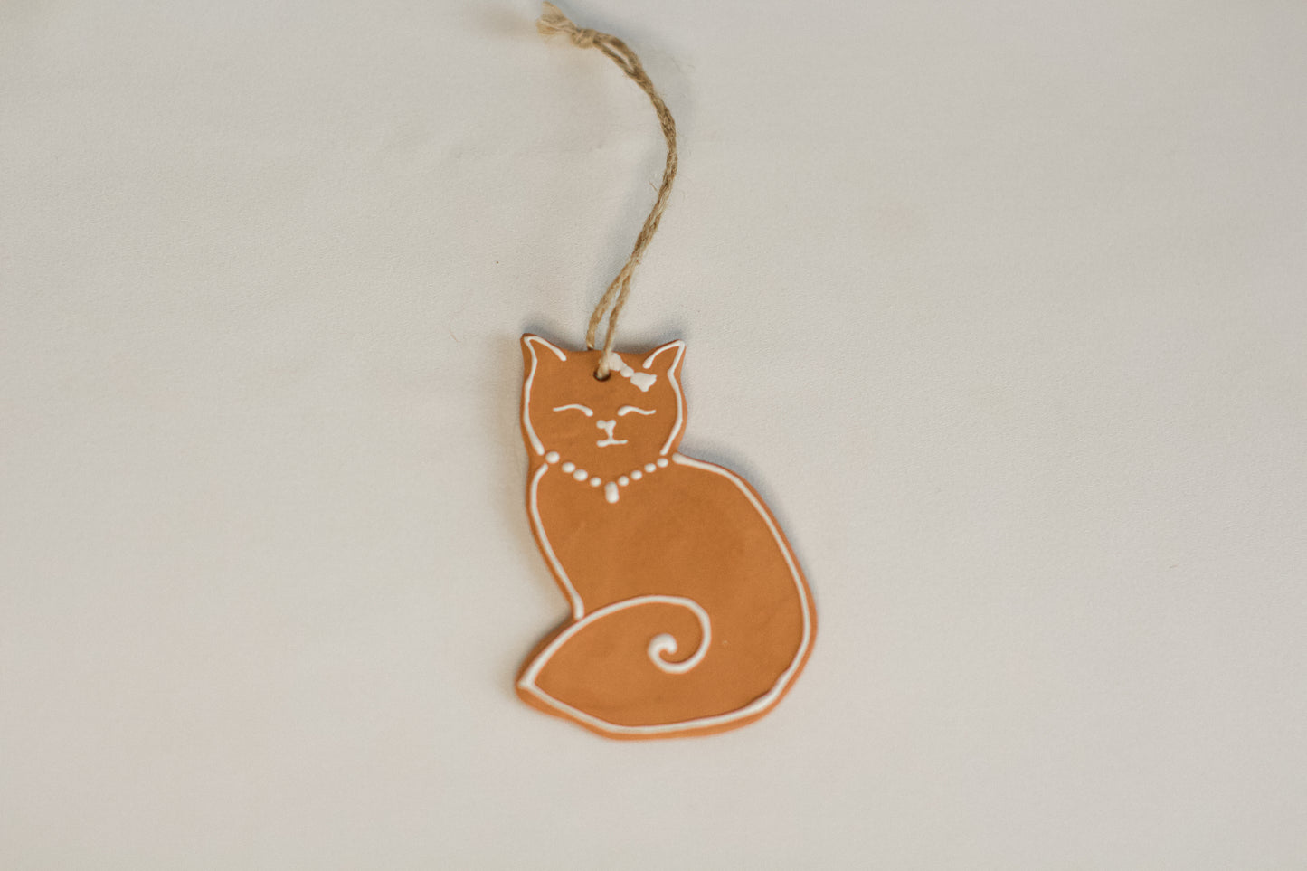 Ceramic gingerbread man, cat