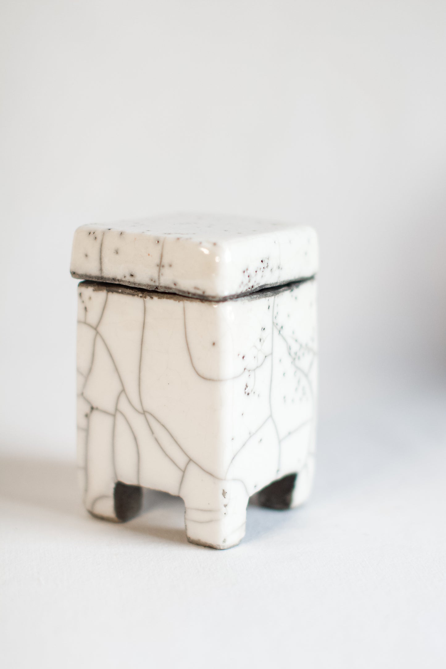 Raku Rasia 10 x 6 cm