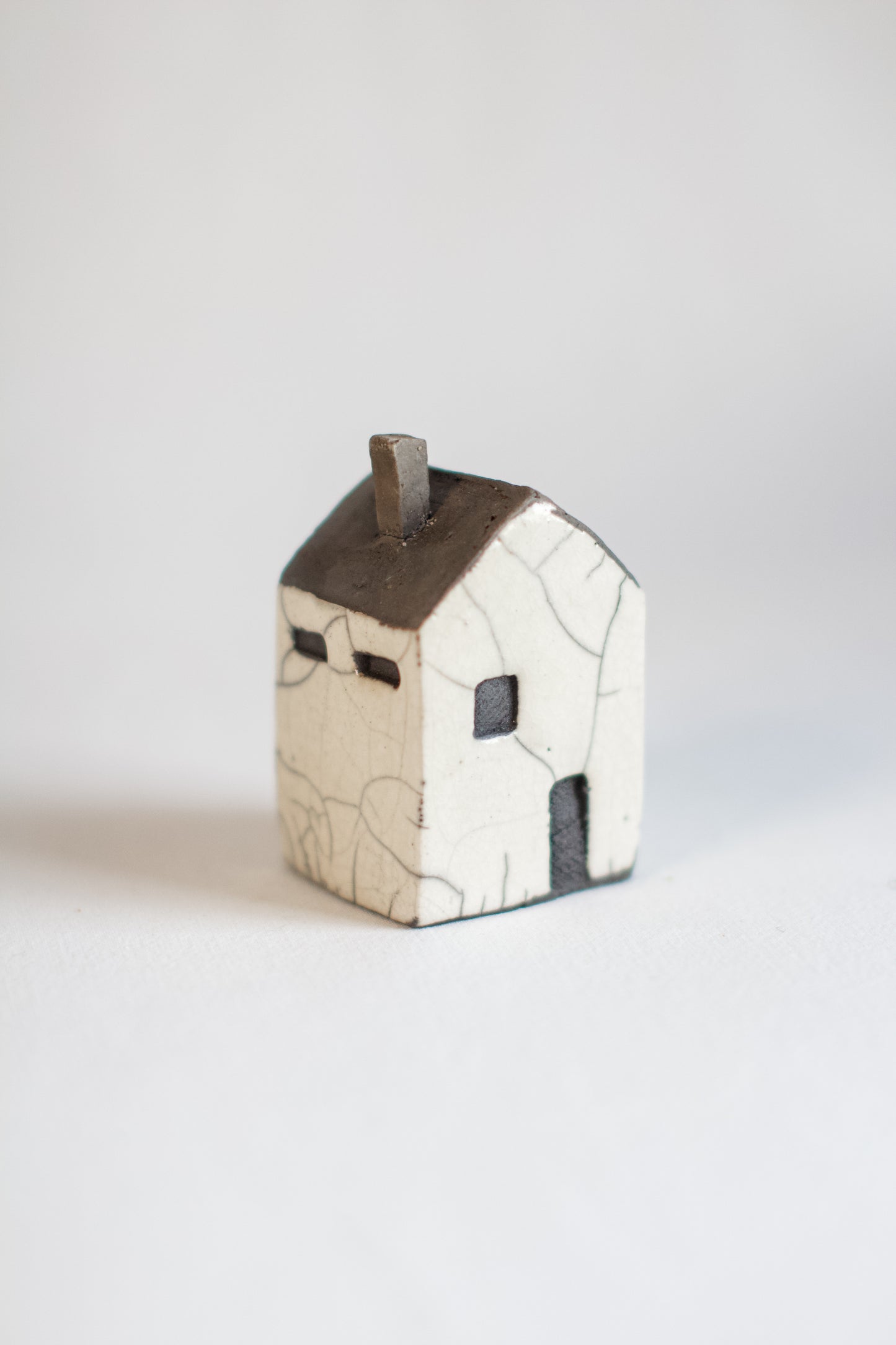 Raku House 6 cm